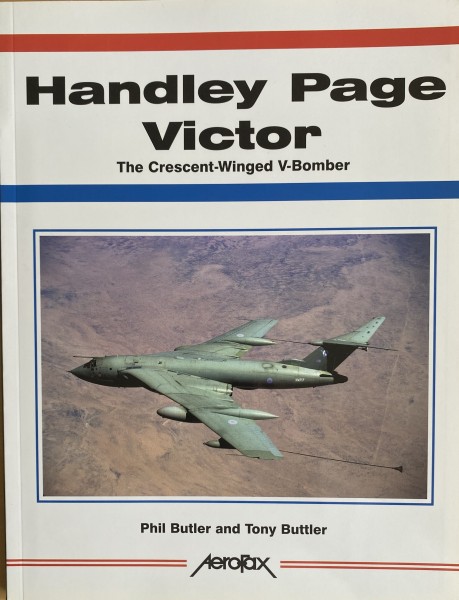 Handley Page Victor: The Crescent-Winged V-Bomber